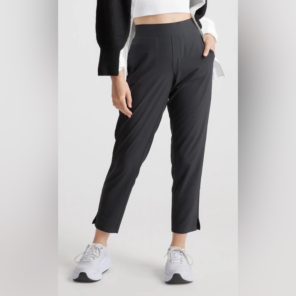 Quince Performance Tech Ankle Pants